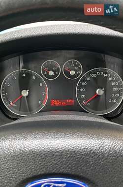 Хетчбек Ford Focus 2007 в  фото 12 Хетчбек Ford Focus 2007 в