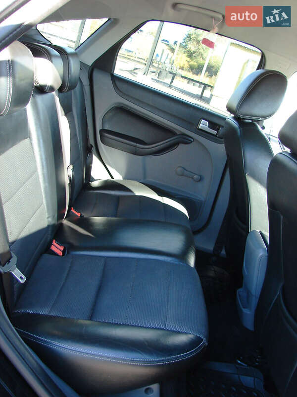 Хэтчбек Ford Focus 2009 в Одессе фото 16 Хэтчбек Ford Focus 2009 в Одессе