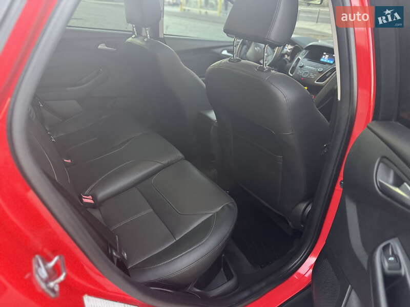 Хэтчбек Ford Focus 2015 в Днепре фото 20 Хэтчбек Ford Focus 2015 в Днепре
