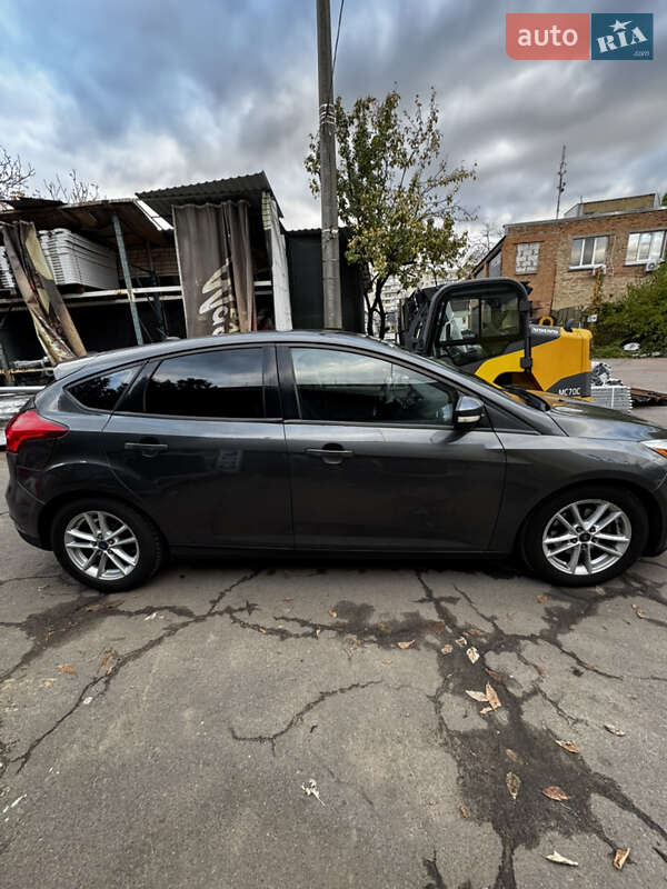Хэтчбек Ford Focus 2016 в Киеве фото 3 Хэтчбек Ford Focus 2016 в Киеве
