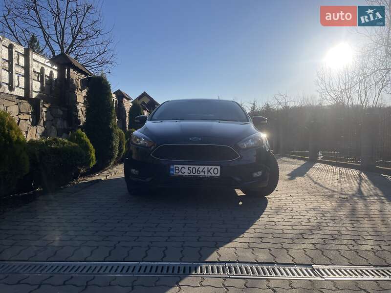 Хэтчбек Ford Focus 2016 в Львове фото 2 Хэтчбек Ford Focus 2016 в Львове