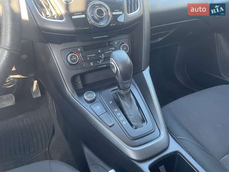 Хэтчбек Ford Focus 2016 в Львове фото 17 Хэтчбек Ford Focus 2016 в Львове