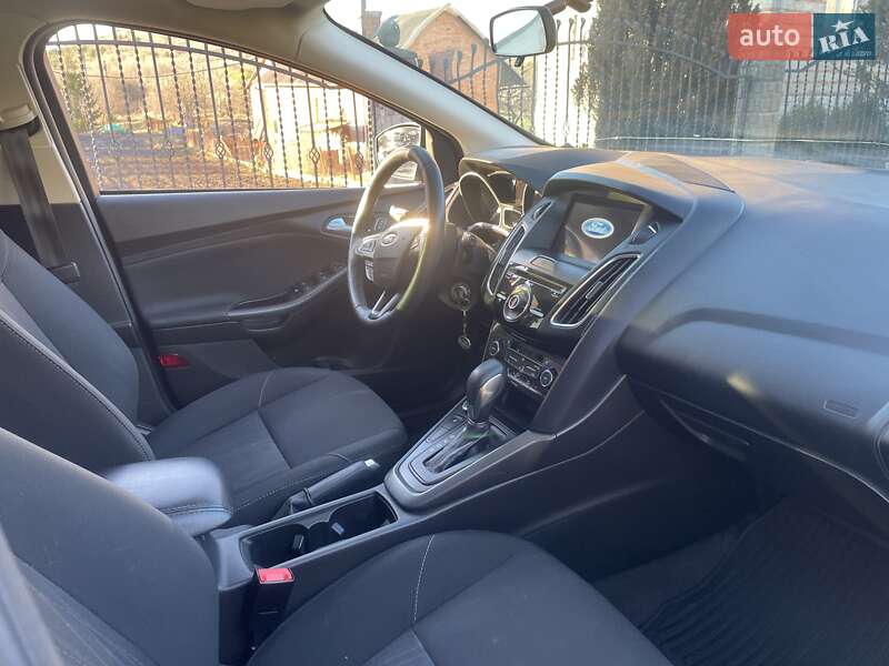 Хэтчбек Ford Focus 2016 в Львове фото 19 Хэтчбек Ford Focus 2016 в Львове