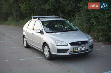 Хэтчбек Ford Focus 2007 в Киеве