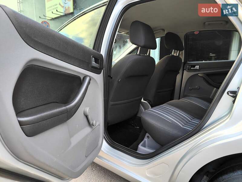 Хетчбек Ford Focus 2008 в Києві