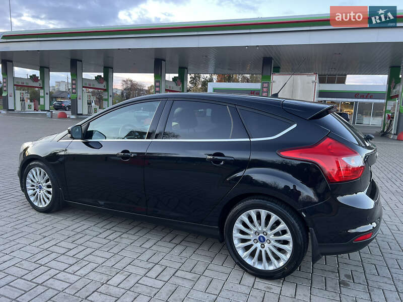 Хетчбек Ford Focus 2011 в Житомирі фото 5 Хетчбек Ford Focus 2011 в Житомирі