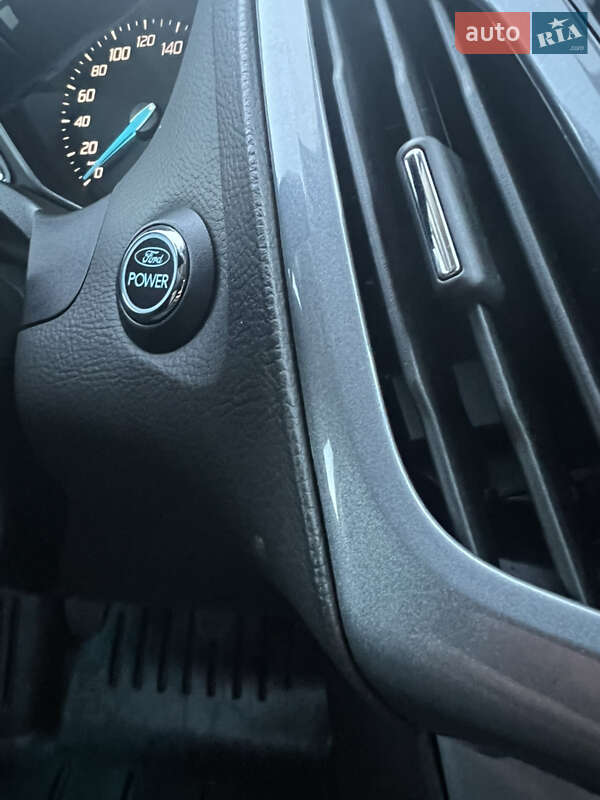 Хетчбек Ford Focus 2011 в Житомирі фото 28 Хетчбек Ford Focus 2011 в Житомирі