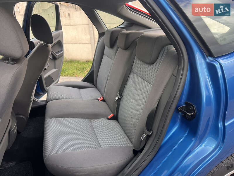 Хэтчбек Ford Focus 2007 в Луцке фото 11 Хэтчбек Ford Focus 2007 в Луцке