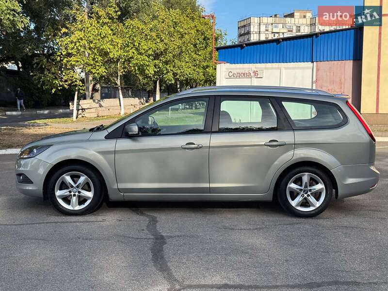 Універсал Ford Focus 2010 в Запоріжжі фото 2 Універсал Ford Focus 2010 в Запоріжжі