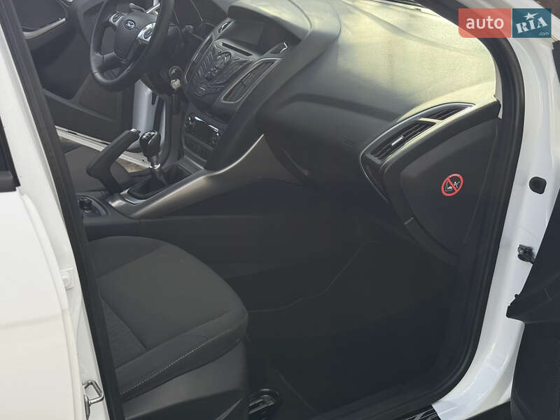 Универсал Ford Focus 2013 в Стрые фото 109 Универсал Ford Focus 2013 в Стрые