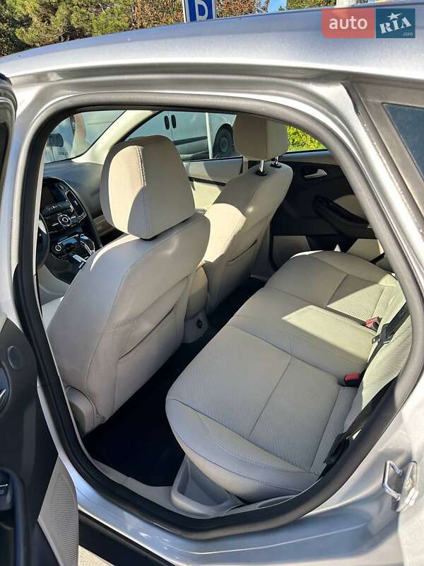 Хетчбек Ford Focus 2012 в Одесі фото 9 Хетчбек Ford Focus 2012 в Одесі