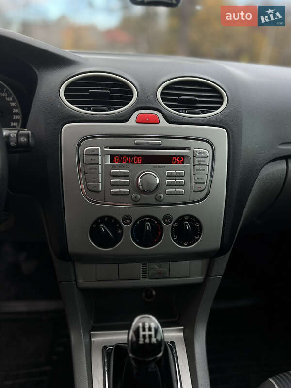 Универсал Ford Focus 2008 в Сторожинце