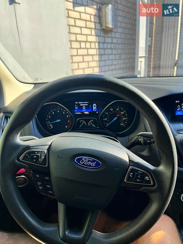 Хетчбек Ford Focus 2016 в Запоріжжі фото 4 Хетчбек Ford Focus 2016 в Запоріжжі