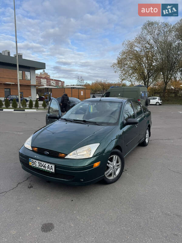 Ford Focus 2000