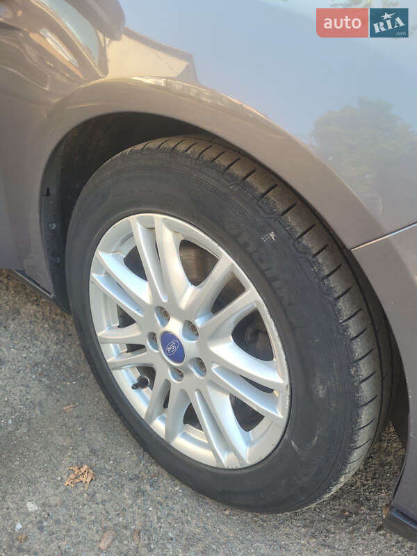 Універсал Ford Focus 2014 в Івано-Франківську