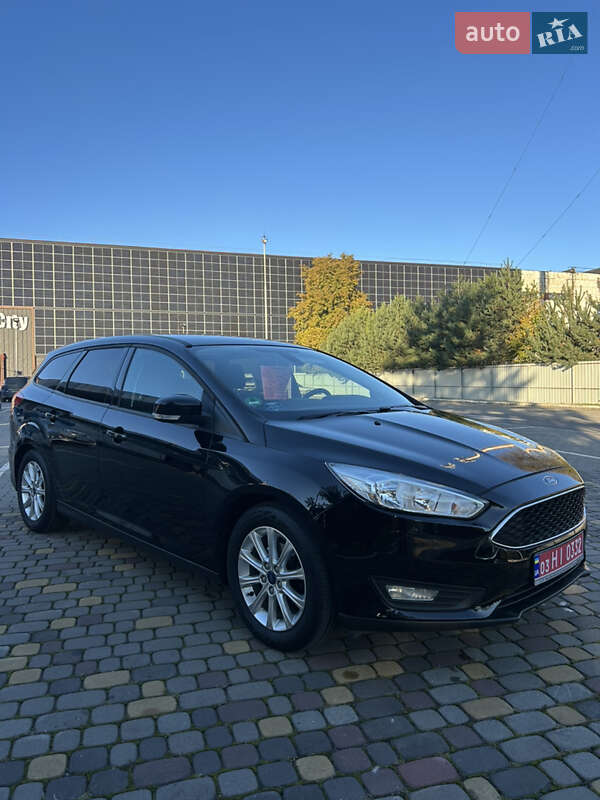 Универсал Ford Focus 2016 в Луцке фото 4 Универсал Ford Focus 2016 в Луцке