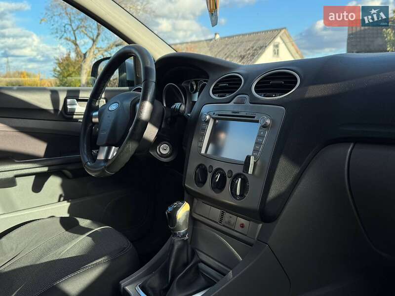 Седан Ford Focus 2011 в Кременці фото 2 Седан Ford Focus 2011 в Кременці