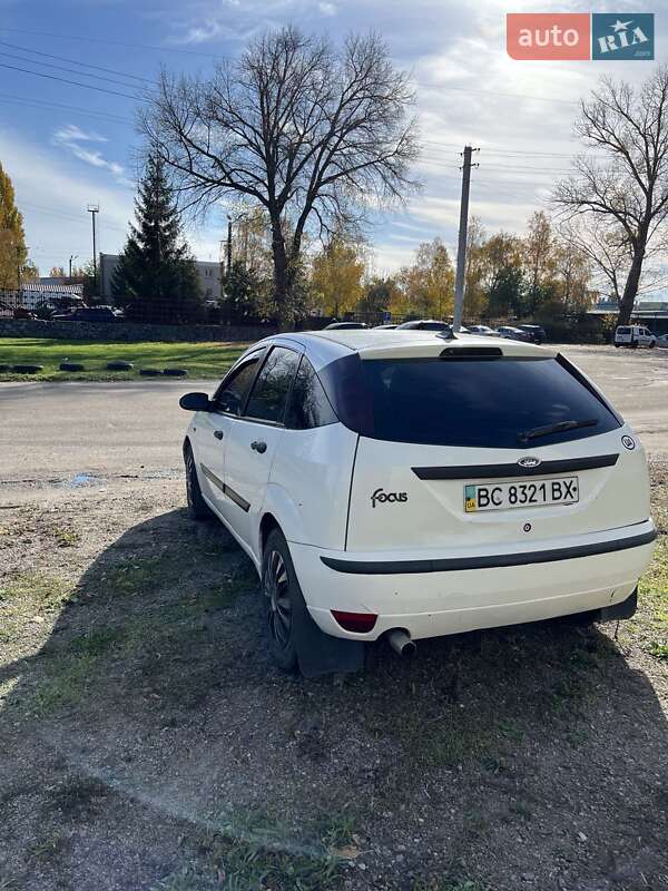 Хэтчбек Ford Focus 2004 в Кременчуге