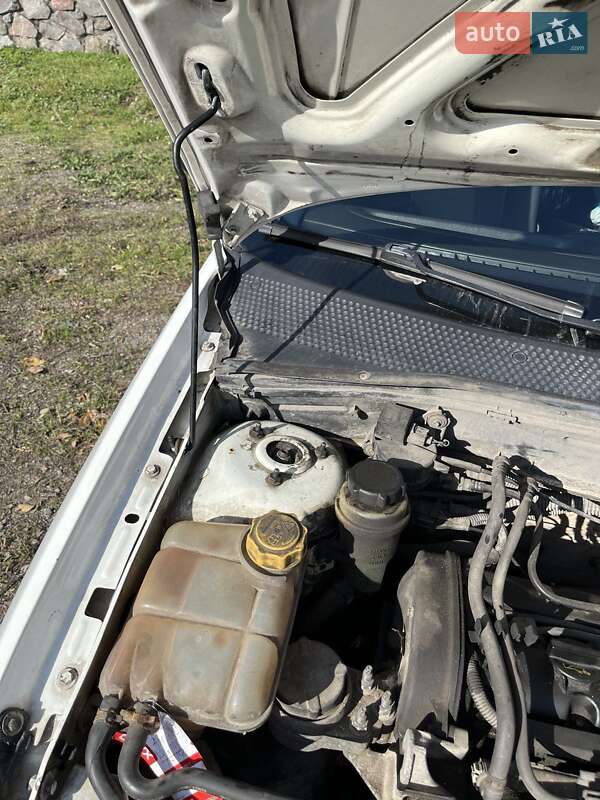 Хэтчбек Ford Focus 2004 в Кременчуге