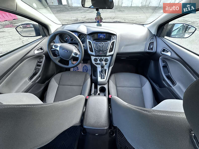 Седан Ford Focus 2013 в Киеве