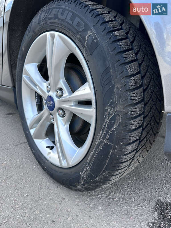 Седан Ford Focus 2013 в Киеве