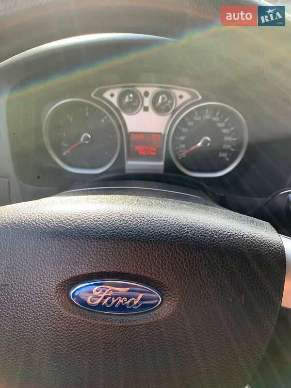 Універсал Ford Focus 2008 в Гайвороні фото 28 Універсал Ford Focus 2008 в Гайвороні