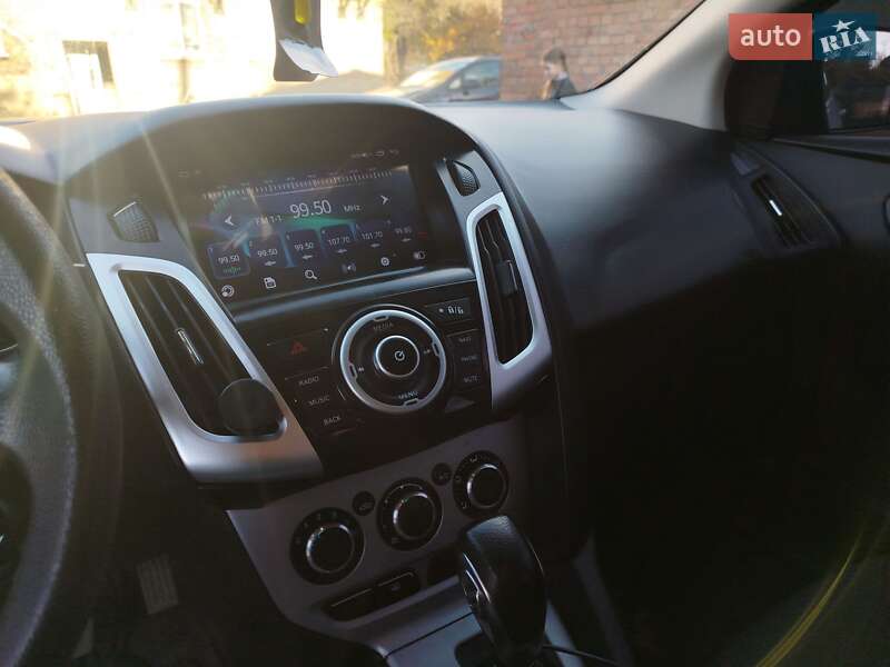 Седан Ford Focus 2011 в Казатине фото 13 Седан Ford Focus 2011 в Казатине