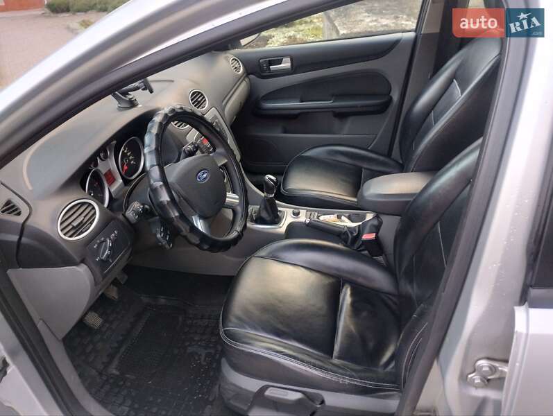 Универсал Ford Focus 2010 в Кременце