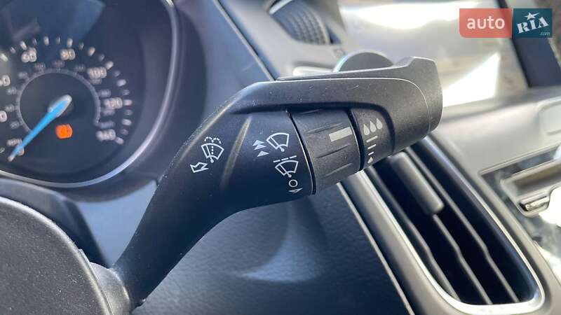 Седан Ford Focus 2017 в Киеве фото 17 Седан Ford Focus 2017 в Киеве