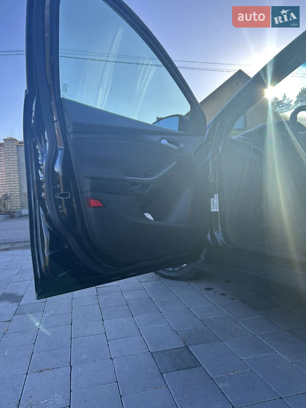 Хетчбек Ford Focus 2015 в Львові фото 13 Хетчбек Ford Focus 2015 в Львові