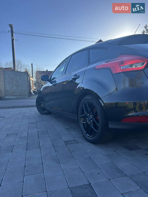 Хетчбек Ford Focus 2015 в Львові фото 18 Хетчбек Ford Focus 2015 в Львові