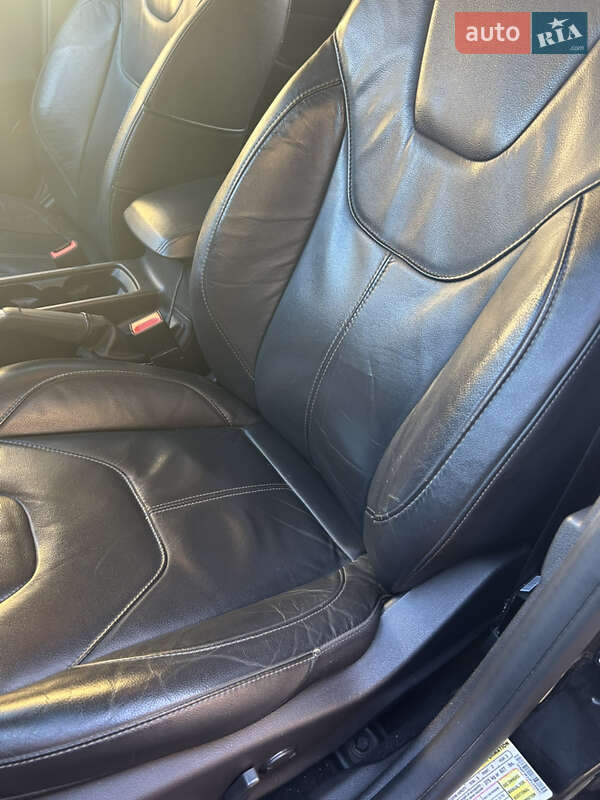 Хетчбек Ford Focus 2015 в Львові фото 28 Хетчбек Ford Focus 2015 в Львові