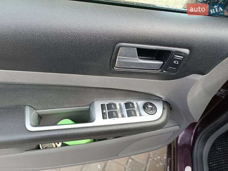 Универсал Ford Focus 2008 в Ильинцах