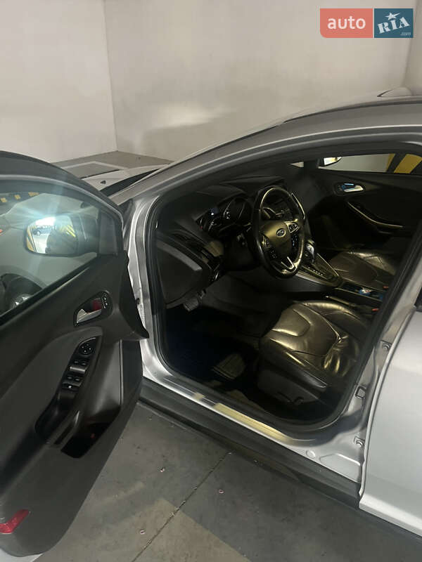 Хетчбек Ford Focus 2015 в Києві фото 20 Хетчбек Ford Focus 2015 в Києві