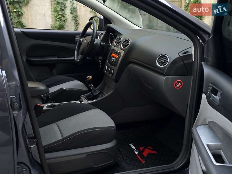 Седан Ford Focus 2010 в Хмельницькому фото 54 Седан Ford Focus 2010 в Хмельницькому