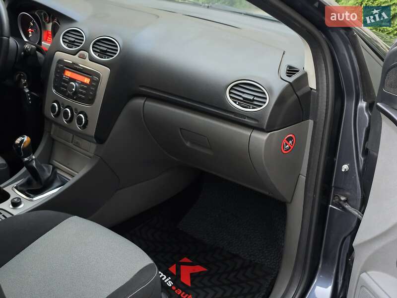 Седан Ford Focus 2010 в Хмельницькому фото 55 Седан Ford Focus 2010 в Хмельницькому