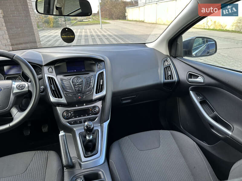 Универсал Ford Focus 2013 в Стрые фото 99 Универсал Ford Focus 2013 в Стрые