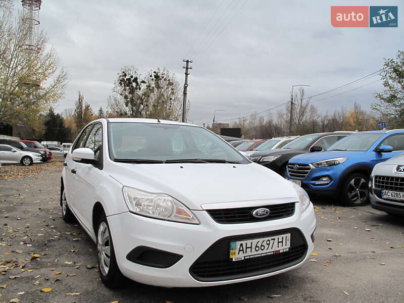 Хетчбек Ford Focus 2011 в Києві фото 2 Хетчбек Ford Focus 2011 в Києві
