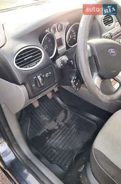 Универсал Ford Focus 2010 в Львове