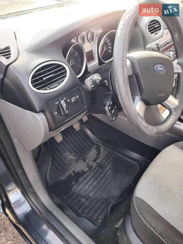 Универсал Ford Focus 2010 в Львове фото 9 Универсал Ford Focus 2010 в Львове