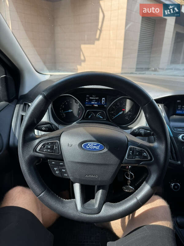 Седан Ford Focus 2018 в Хмельницком фото 6 Седан Ford Focus 2018 в Хмельницком