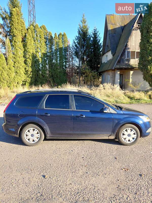Универсал Ford Focus 2010 в Львове