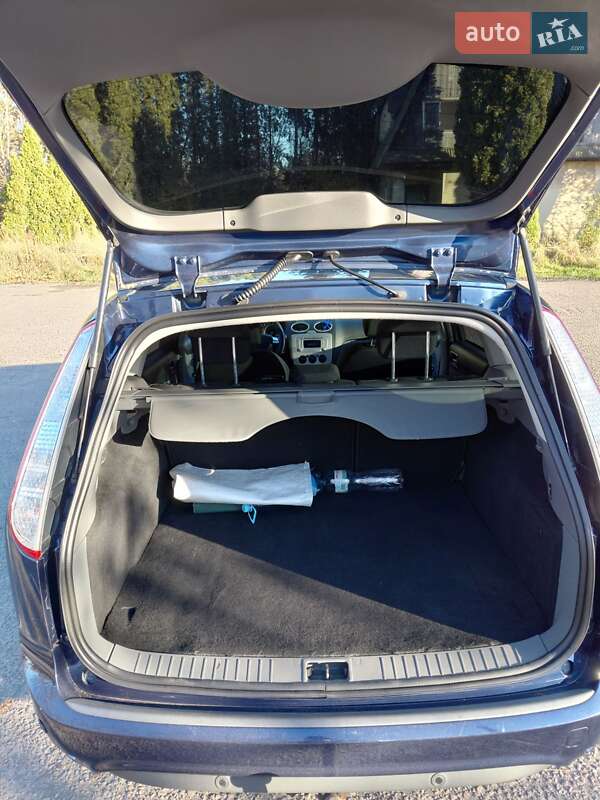 Универсал Ford Focus 2010 в Львове