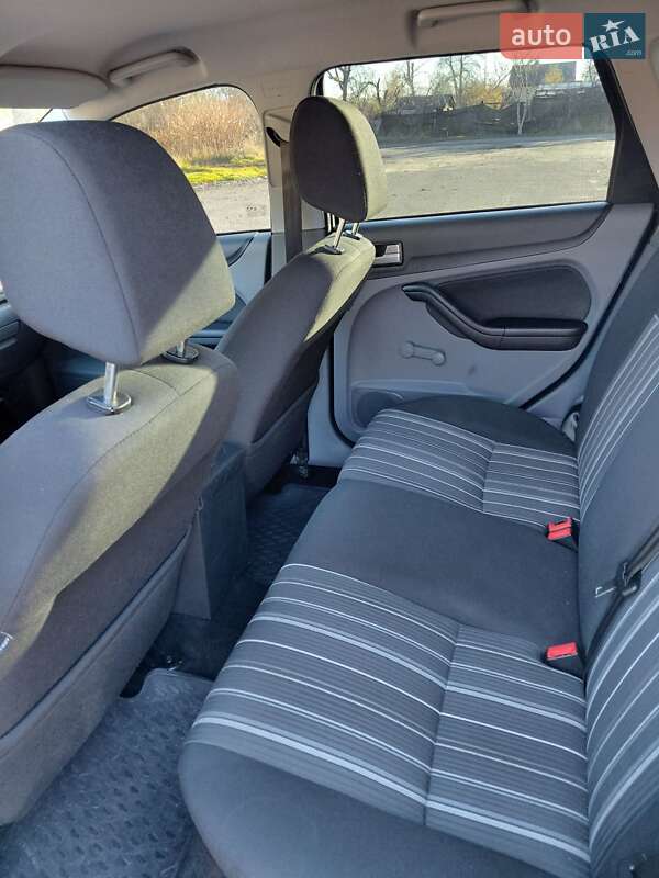 Универсал Ford Focus 2010 в Львове