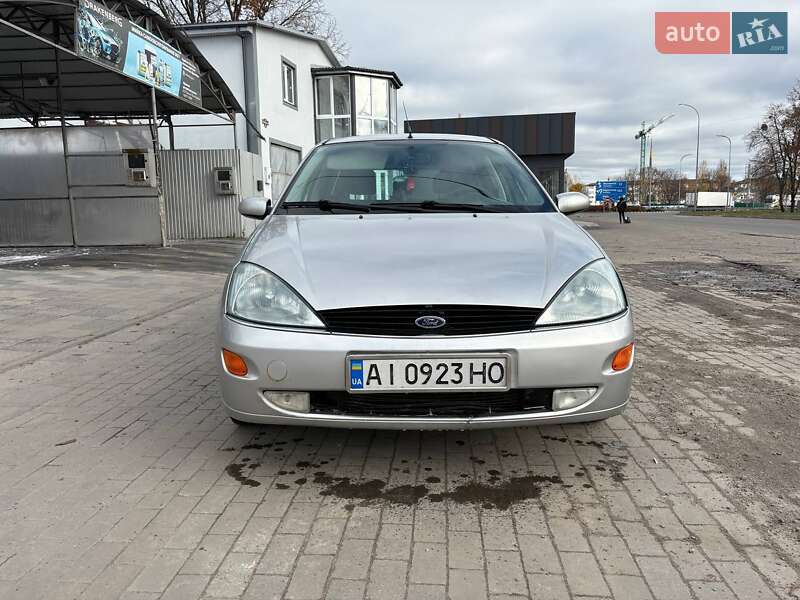Універсал Ford Focus 2000 в Бородянці