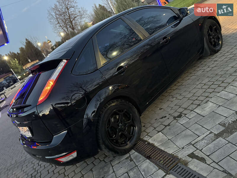 Хэтчбек Ford Focus 2010 в Калуше фото 9 Хэтчбек Ford Focus 2010 в Калуше