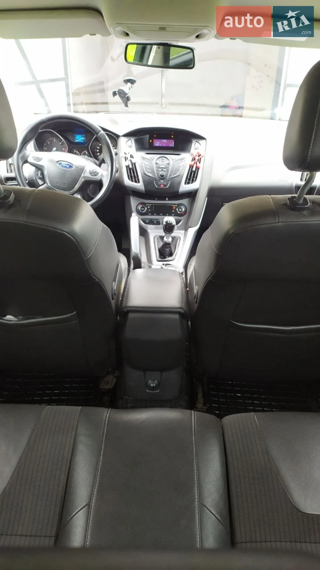 2011 Ford Focus - мініатюра 2