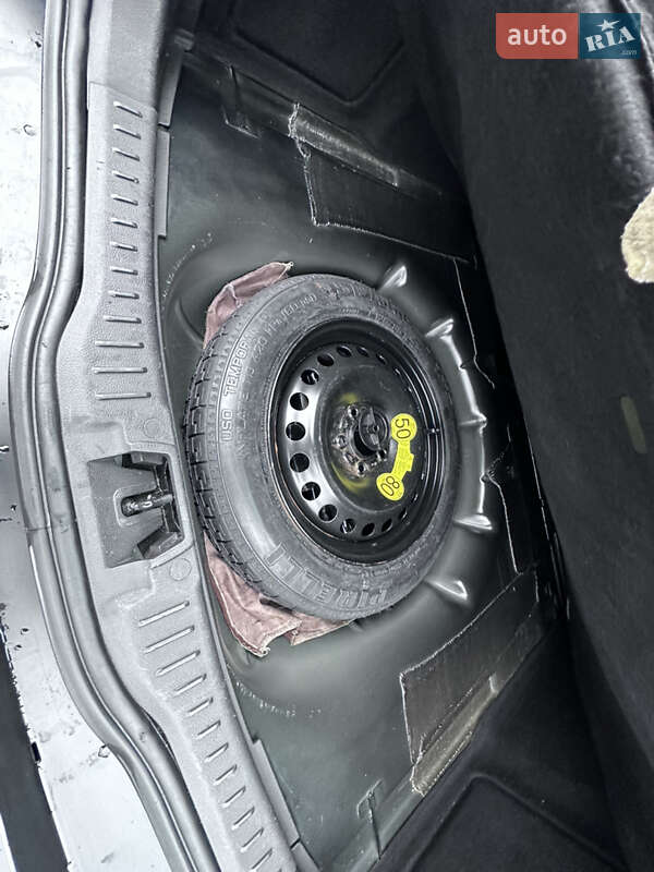 Универсал Ford Focus 2012 в Киеве фото 17 Универсал Ford Focus 2012 в Киеве