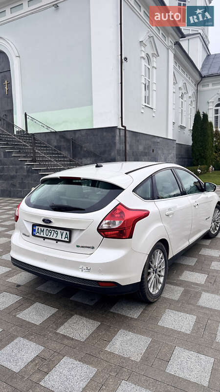 Хетчбек Ford Focus 2014 в Житомирі фото 10 Хетчбек Ford Focus 2014 в Житомирі