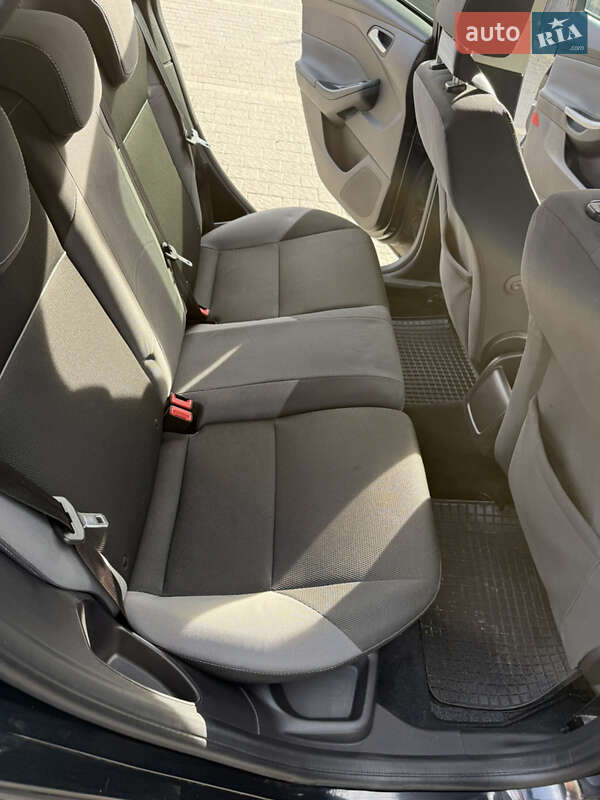 Універсал Ford Focus 2011 в Долині